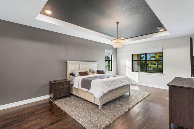 11533 Jeannine Street, Palm Beach Gardens, FL 33412