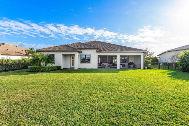 11533 Jeannine Street, Palm Beach Gardens, FL 33412