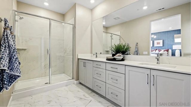 1833 Christiana Ct, Ramona, CA 92065