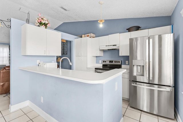 844 SW Jaslo Ave, Port St Lucie, FL 34953