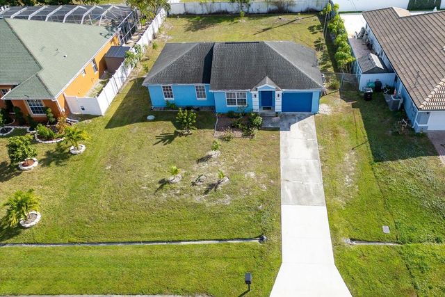 844 SW Jaslo Ave, Port St Lucie, FL 34953