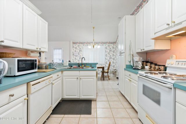 4211 Yarmouth Road, New Bern, NC 28562