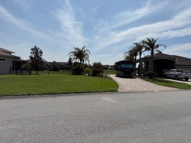 368 NOLANE LANE, Polk City, FL 33868