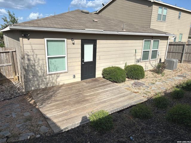 24251 Invitation Oak, San Antonio, TX 78261