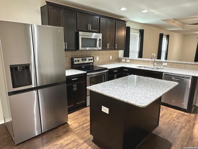 24251 Invitation Oak, San Antonio, TX 78261