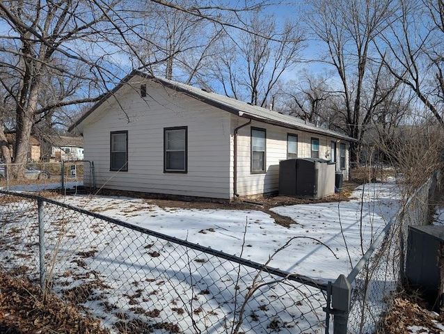 4201 S Deerfield, Wichita, KS 67216