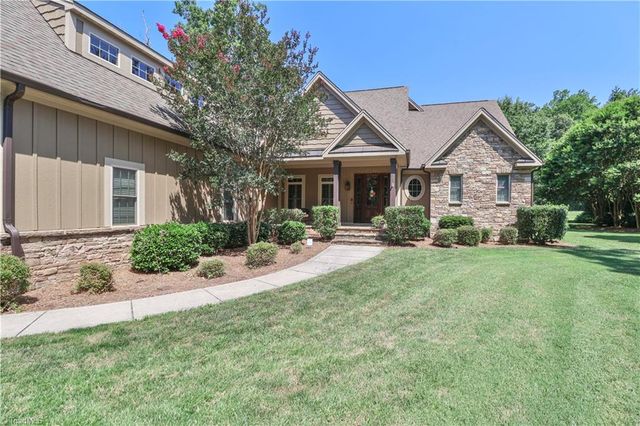 3229 Broadmoor Drive, Statesville, NC 28625