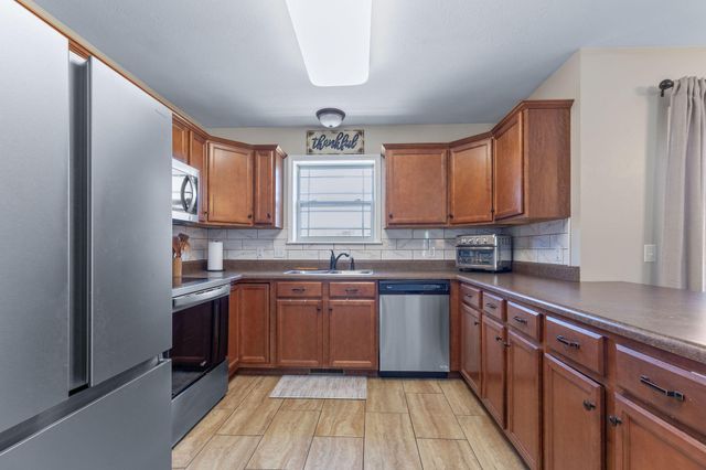 150 Whispering Meadows Parkway, Branson, MO 65616