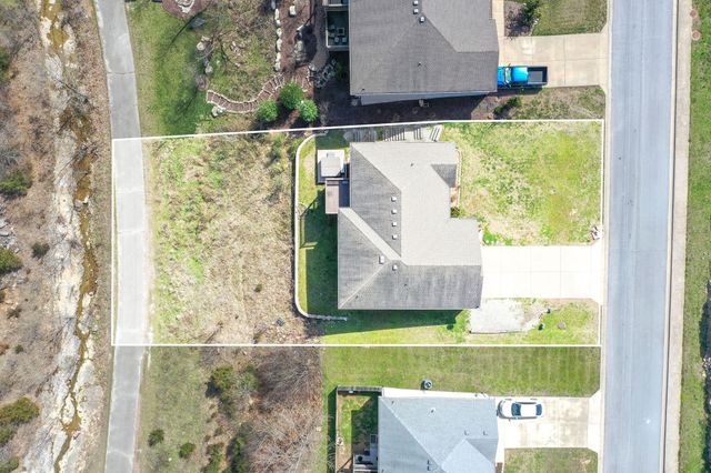 150 Whispering Meadows Parkway, Branson, MO 65616