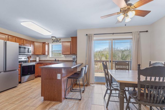 150 Whispering Meadows Parkway, Branson, MO 65616