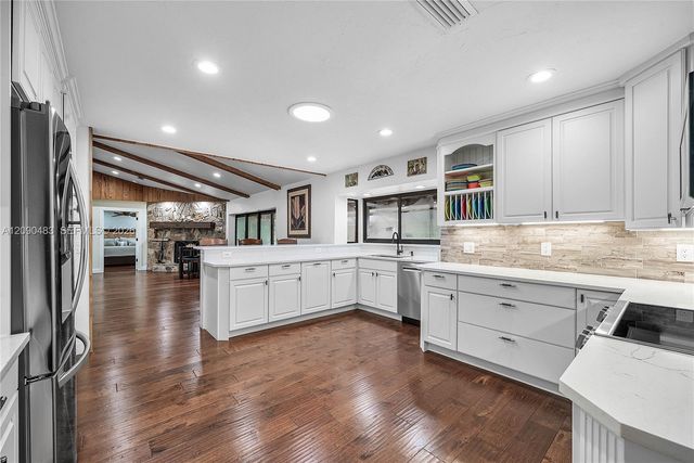 12466 Quercus Lane, Wellington, FL 33414