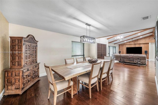 12466 Quercus Lane, Wellington, FL 33414