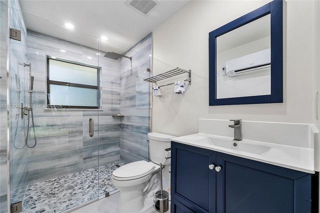 12466 Quercus Lane, Wellington, FL 33414