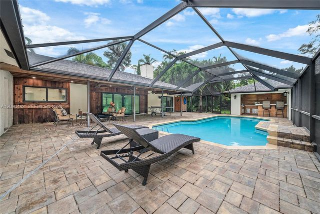 12466 Quercus Lane, Wellington, FL 33414