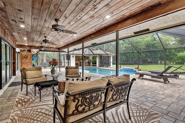 12466 Quercus Lane, Wellington, FL 33414