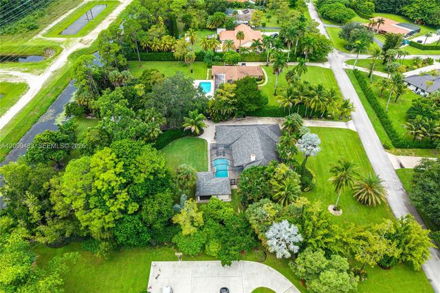 12466 Quercus Lane, Wellington, FL 33414
