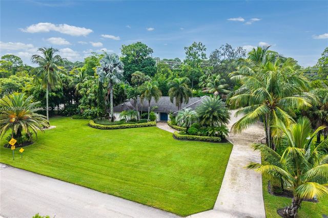 12466 Quercus Lane, Wellington, FL 33414