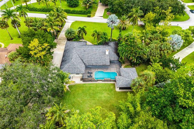 12466 Quercus Lane, Wellington, FL 33414