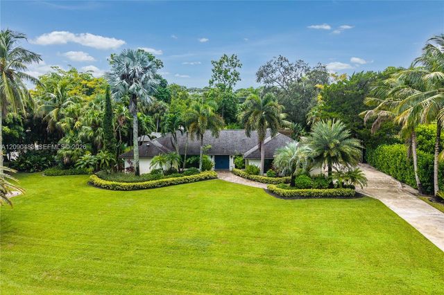 12466 Quercus Lane, Wellington, FL 33414