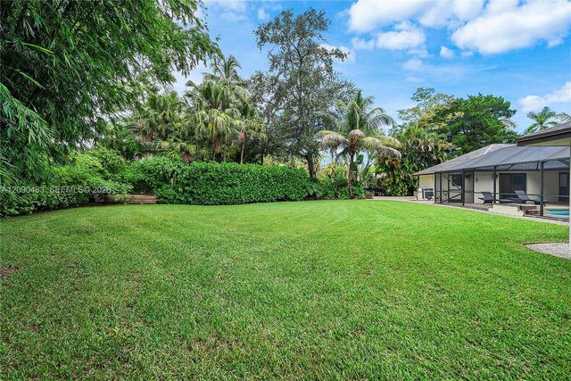 12466 Quercus Lane, Wellington, FL 33414