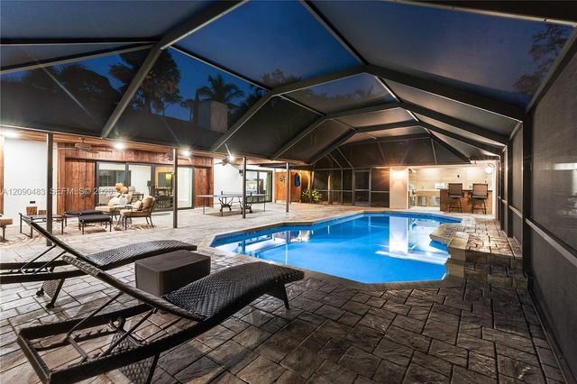 12466 Quercus Lane, Wellington, FL 33414