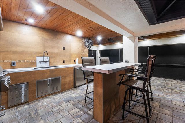 12466 Quercus Lane, Wellington, FL 33414
