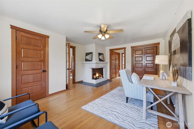 23915 110th Place W, Woodway, WA 98020