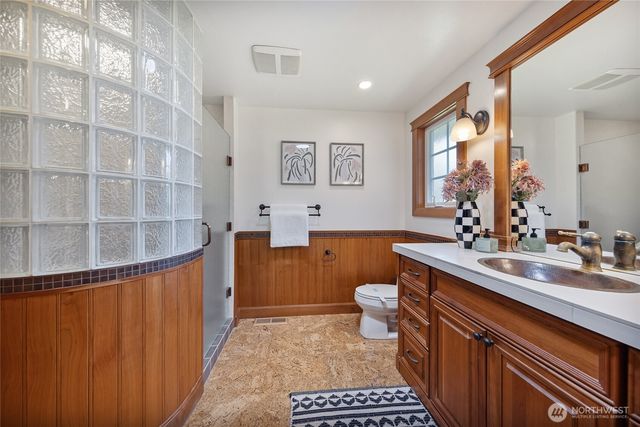 23915 110th Place W, Woodway, WA 98020