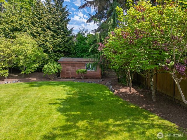 23915 110th Place W, Woodway, WA 98020