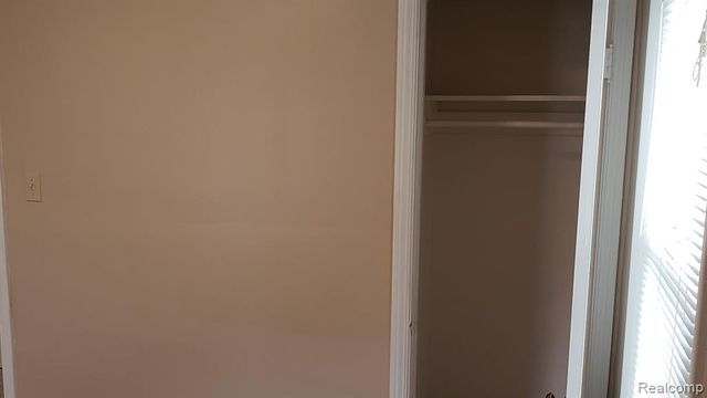 1261 Pearson Street, Ferndale, MI 48220