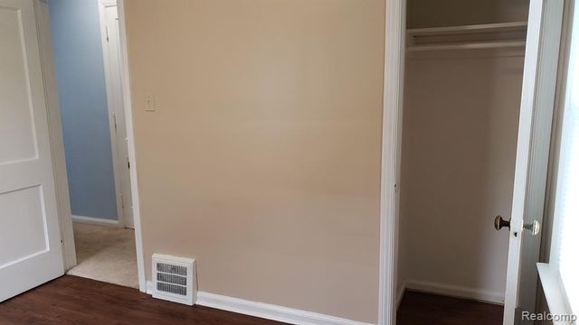 1261 Pearson Street, Ferndale, MI 48220