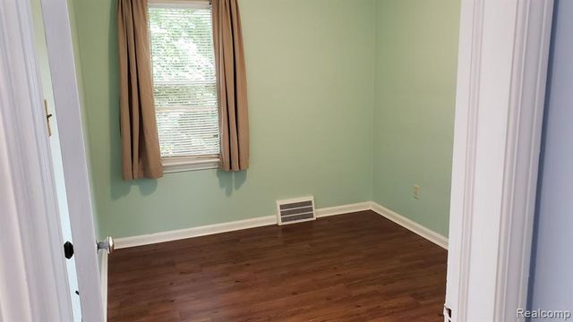 1261 Pearson Street, Ferndale, MI 48220