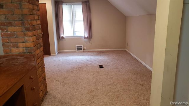 1261 Pearson Street, Ferndale, MI 48220