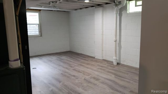 1261 Pearson Street, Ferndale, MI 48220