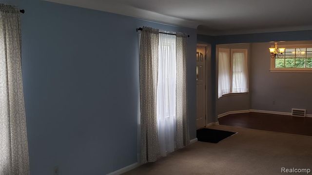 1261 Pearson Street, Ferndale, MI 48220