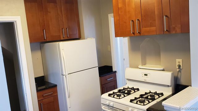 1261 Pearson Street, Ferndale, MI 48220