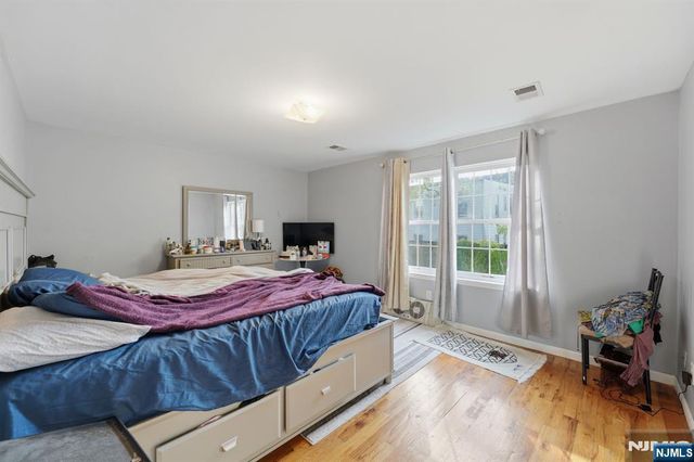 141 Schuyler Avenue, Newark, NJ 07112