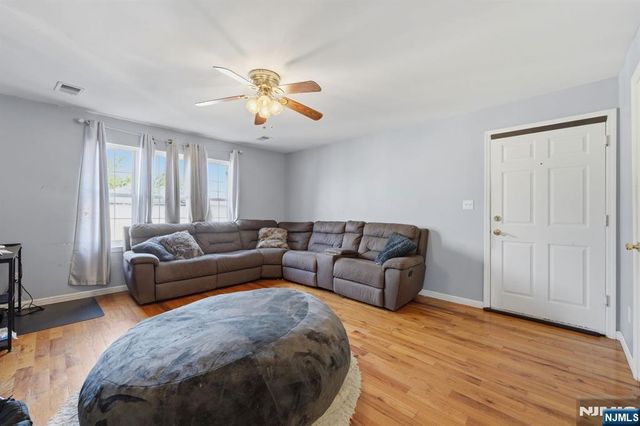 141 Schuyler Avenue, Newark, NJ 07112