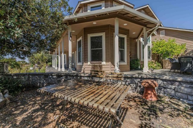 2016 Oak Creek Dr, Copperopolis, CA 95228