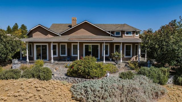 2016 Oak Creek Dr, Copperopolis, CA 95228