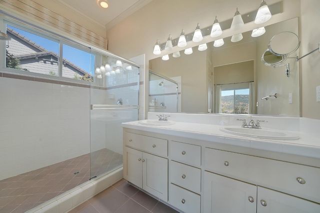 2016 Oak Creek Dr, Copperopolis, CA 95228