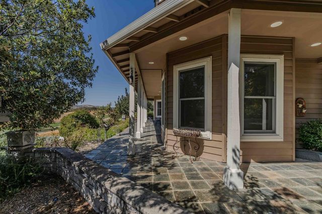 2016 Oak Creek Dr, Copperopolis, CA 95228