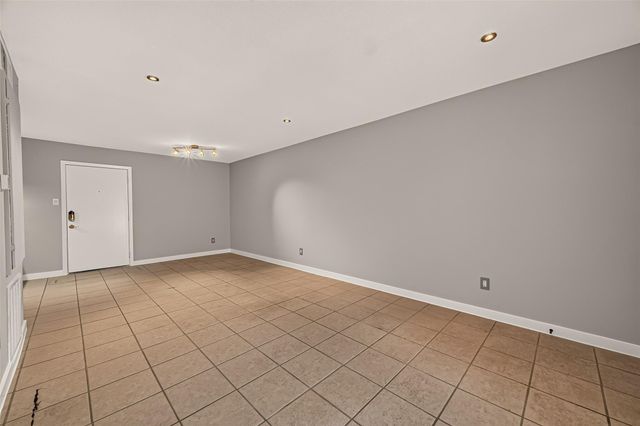 3131 Cummins Street 82, Houston, TX 77027