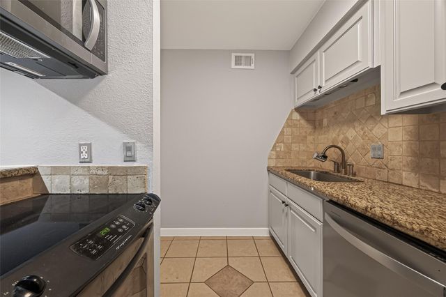 3131 Cummins Street 82, Houston, TX 77027