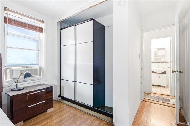 66-10 Thornton Place 2E, Rego Park, NY 11374