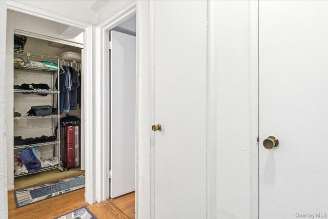 66-10 Thornton Place 2E, Rego Park, NY 11374