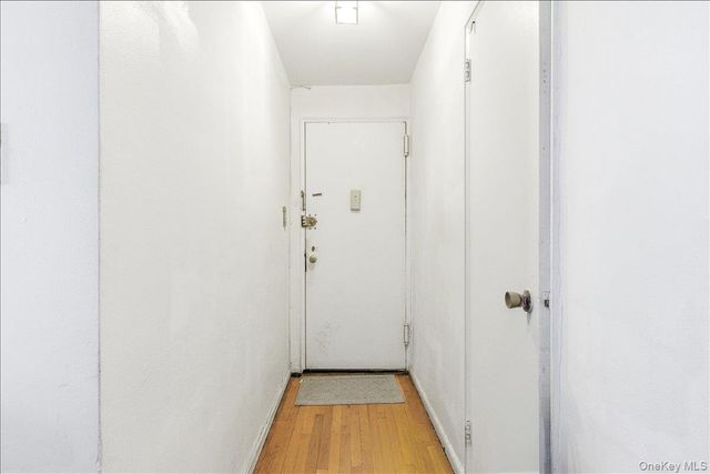 66-10 Thornton Place 2E, Rego Park, NY 11374