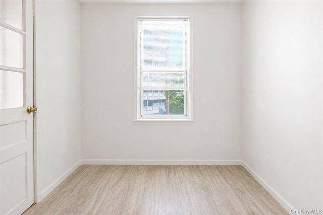 66-10 Thornton Place 2E, Rego Park, NY 11374