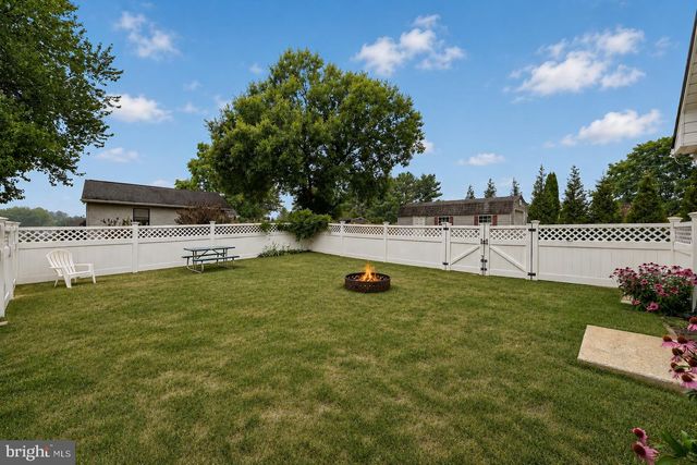 2216 RIDGEMONT DR, Finksburg, MD 21048