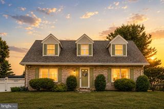 2216 RIDGEMONT DR, Finksburg, MD 21048